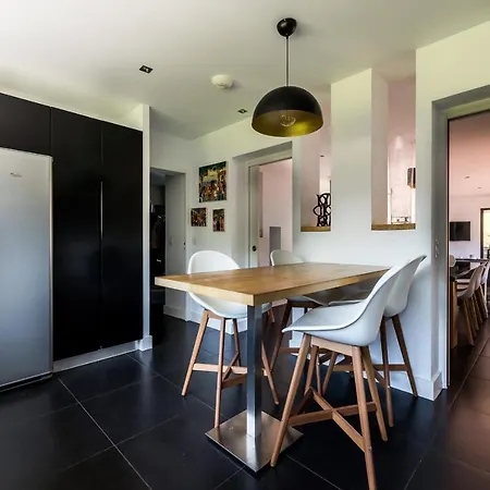 Villa Blue Keyweek Design Villa Close To Biarritz City Center And Beaches ヴィラ ビアリッツ